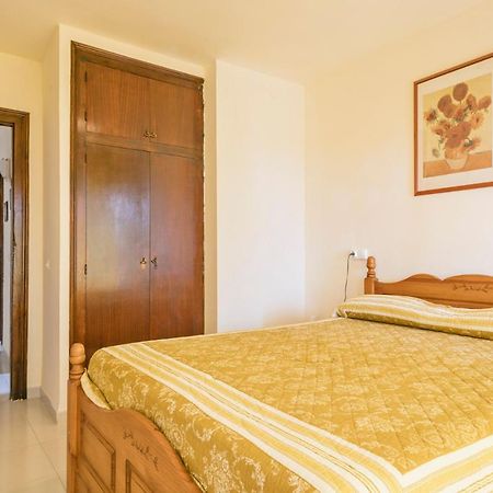 Rentalmar Almendro Miami Playa Екстер'єр фото